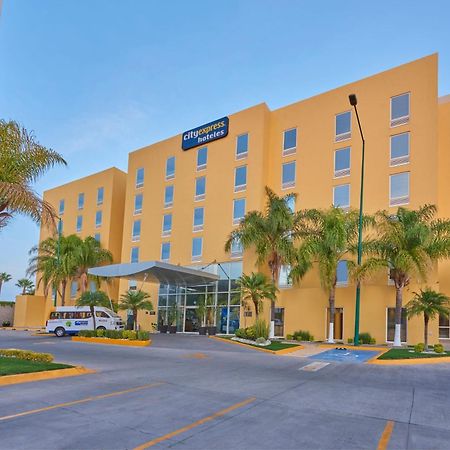 City Express By Marriott Irapuato Exterior foto